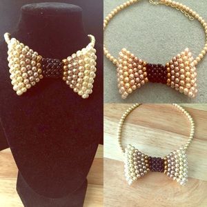 Earth tones ombré pearl bow tie necklace